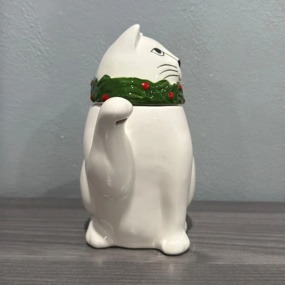 Vintage Cat Teapot Japan Ceramic White Holly Christmas w/ Box AMC T-7428 8 Inch